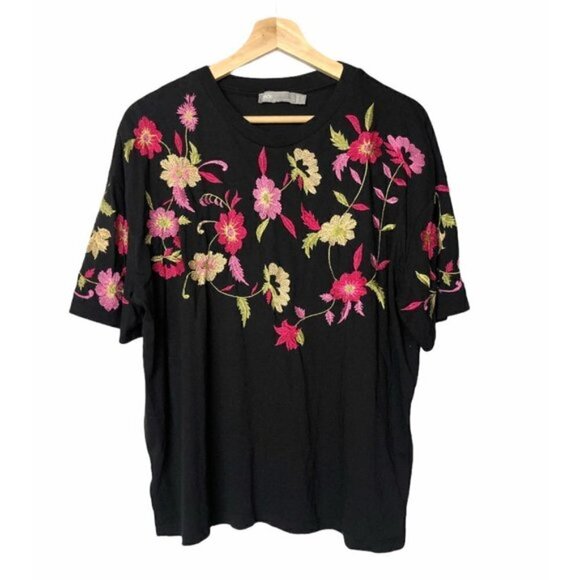 ASOS Embroidered Floral Short Sleeve Top 8 - Picture 1 of 3